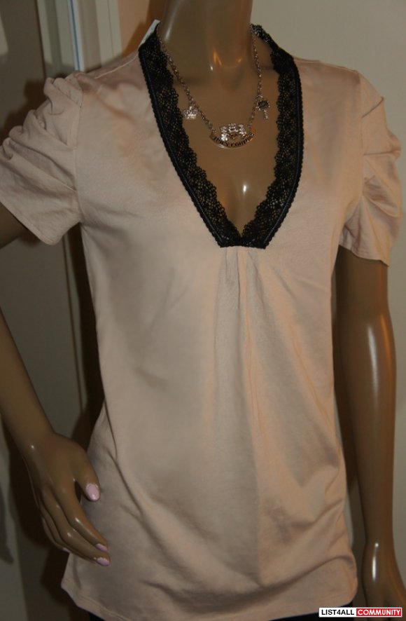 GAP Beige with Black Lace Detail V-Neck Top Shirt Women's M