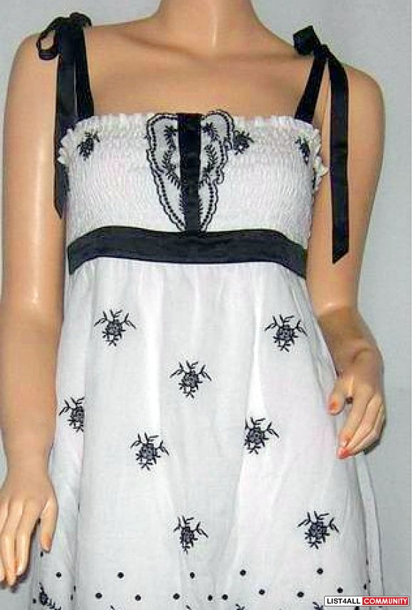 BEBE Smocked Ruffle Empire Waist White+Black Tunic Top Womens
