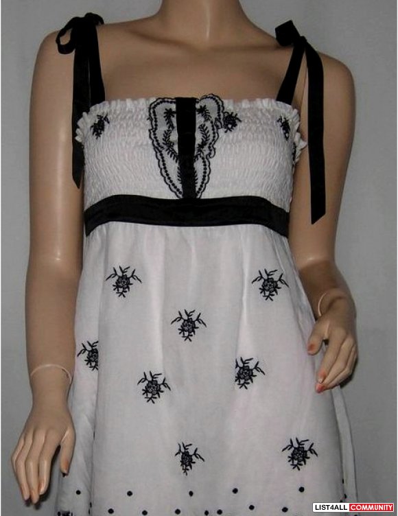 BEBE Smocked Ruffle Empire Waist White+Black Tunic Top Womens