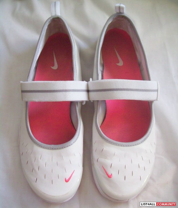 all white sneakers for women