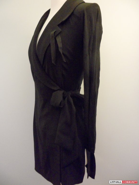 aritzia exclusive black silk blazer jacket