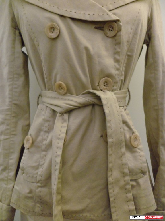 aritzia - talula beige short trench/coat
