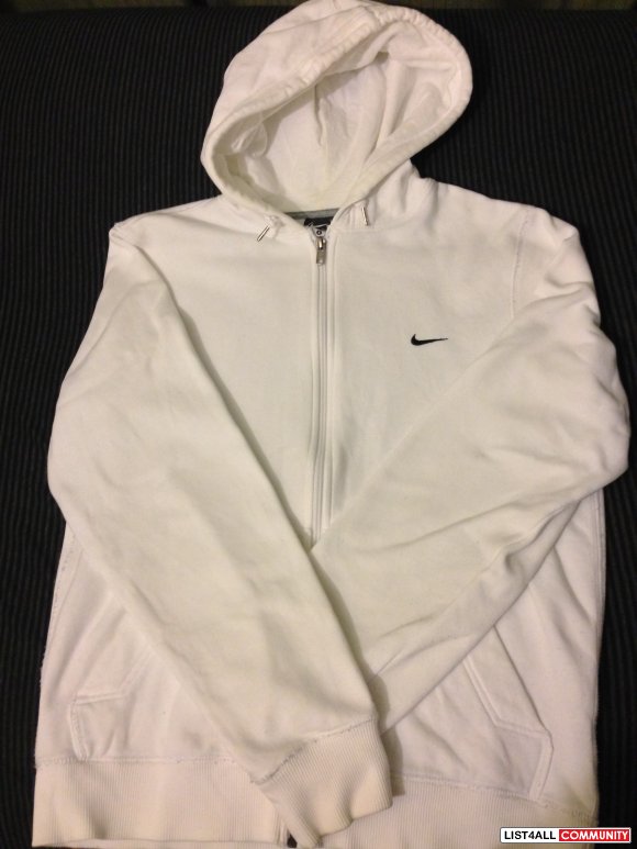 white nike jacket s
