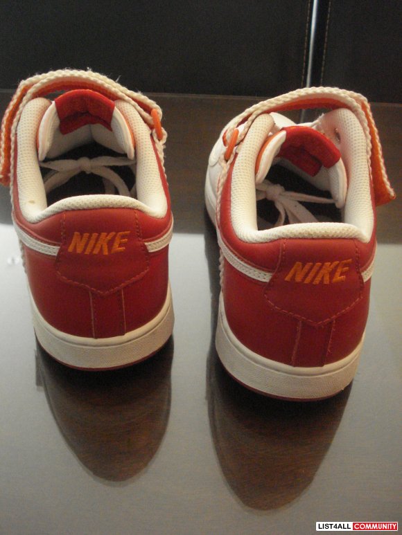 NIKES BRAND NEW - $40 OBO
