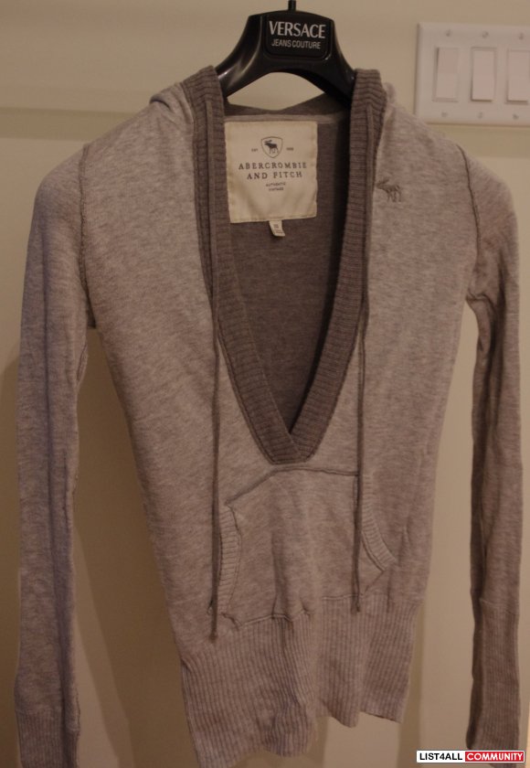 Abercrombie Long Sleeve Gray Tunic Size XS