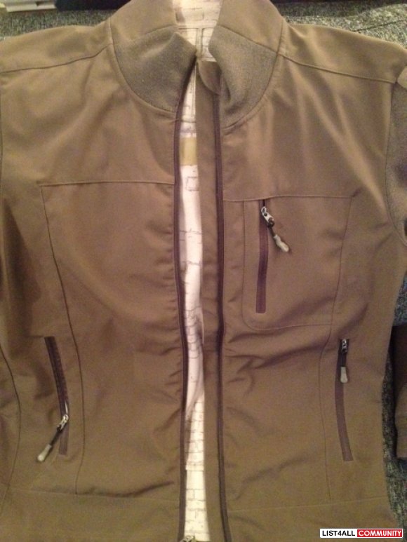 lululemon mens jackets canada map