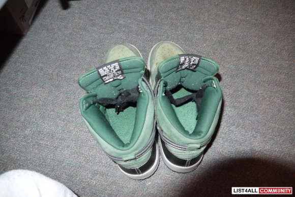 green and black dunk high