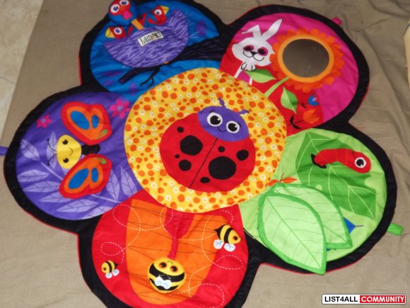 Baby girl playmat