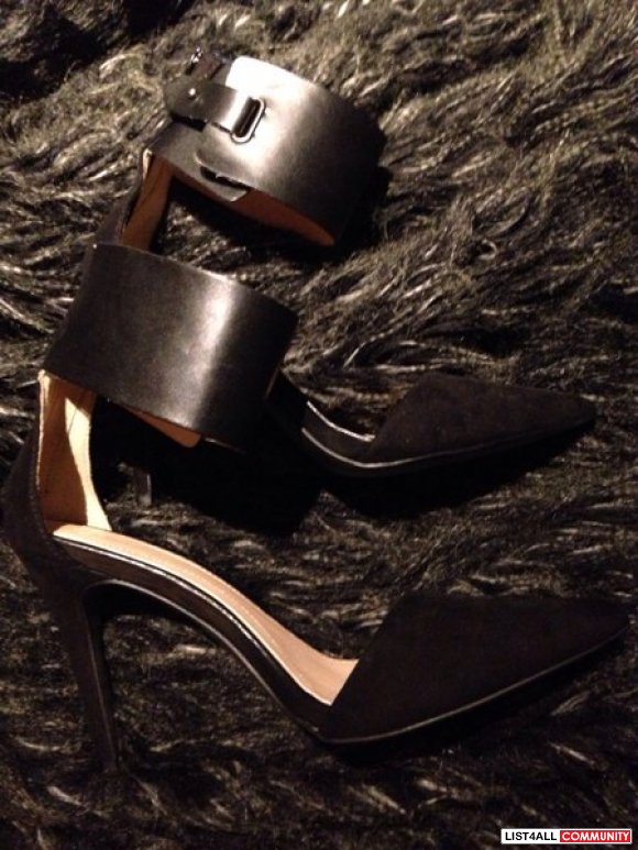 black heels size 7