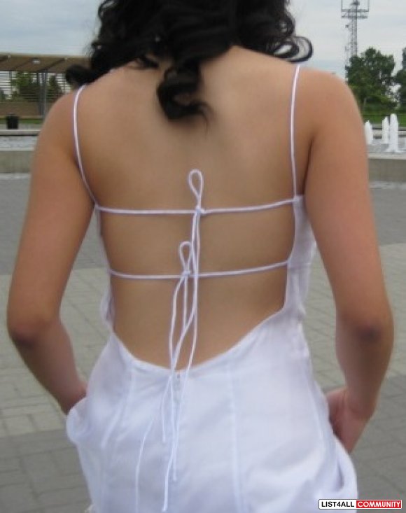 Beautiful White Grad/Wedding Dress/ Bridesmaid dress