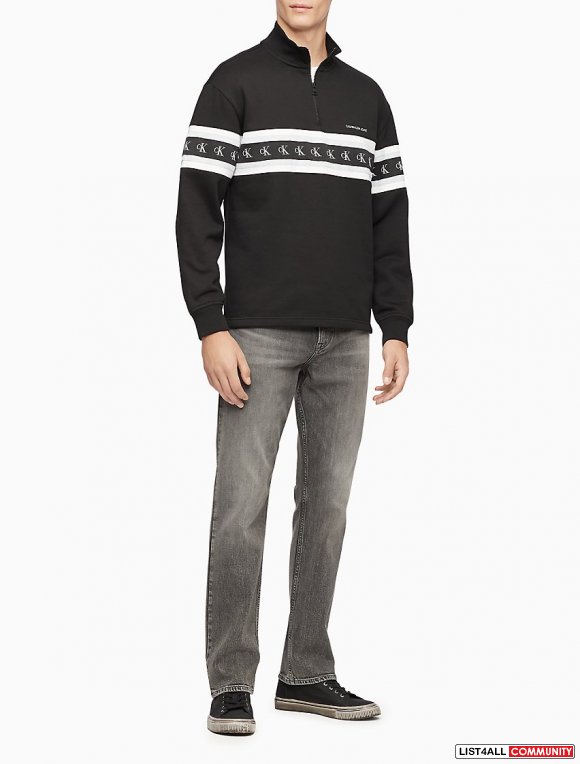 Calvin Klein Pull Over Sweater - L
