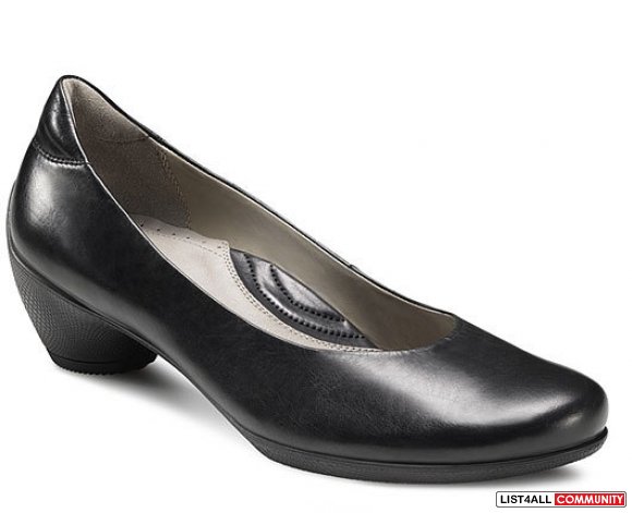 ECCO Sculptured Pump Womens Leather Dress Shoe New In Box 8.5 39