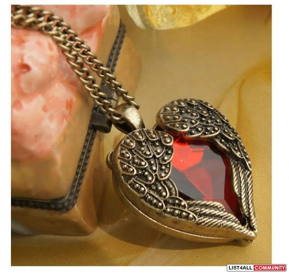 Angel heart necklace!