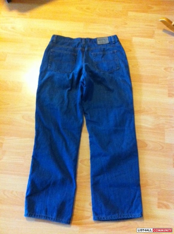 Brand New – Men’s Insulated WindRiver Jeans, Size 32x30