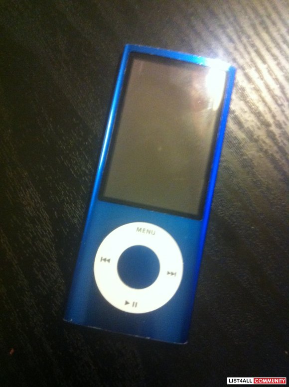 blue apple ipod nano 16GB model A1320 with camera