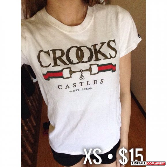 Crooks & castles womens tshirt xs
