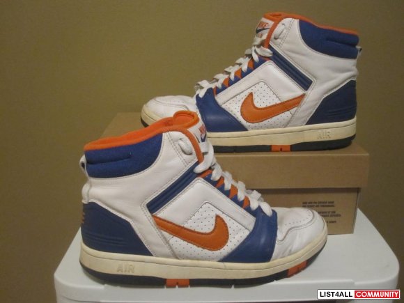 Vintage Nike Air Force 2 HiTops Knicks Colorway