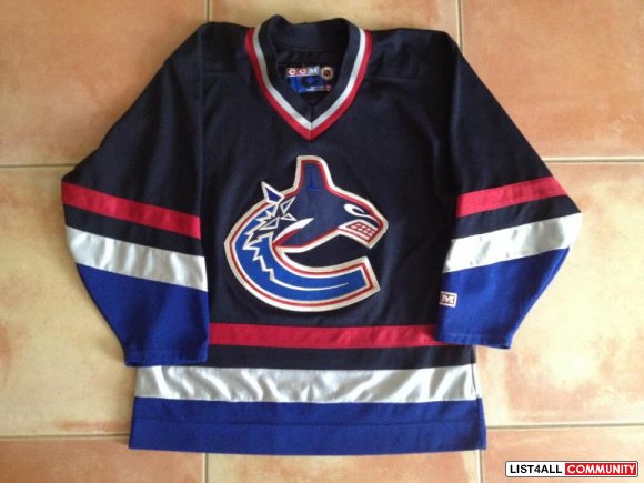 Vancouver Canucks CCM Orca Jersey 