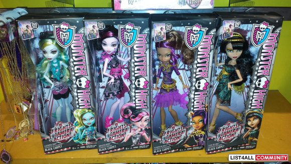 Monster High Black Carpet Dolls NIB