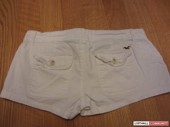 Hollister White Shorts size 1