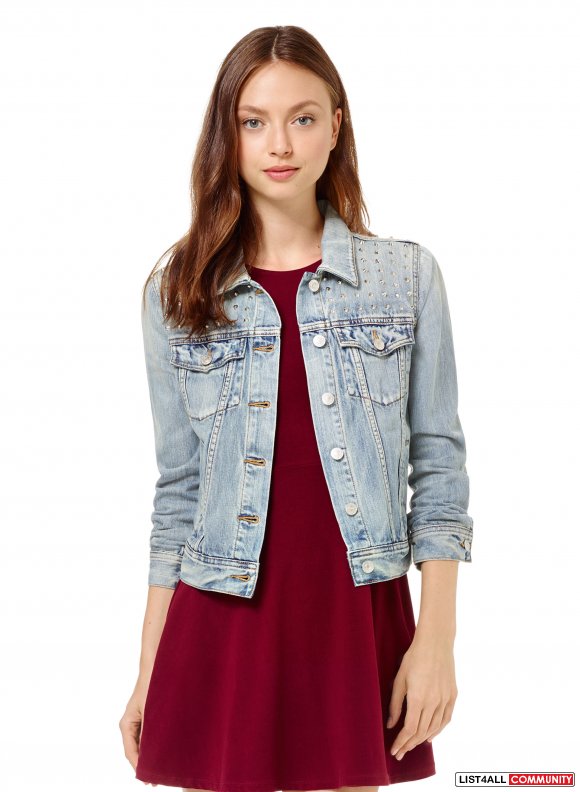 Aritzia Van Nuys Light Wash Denim Jacket XS