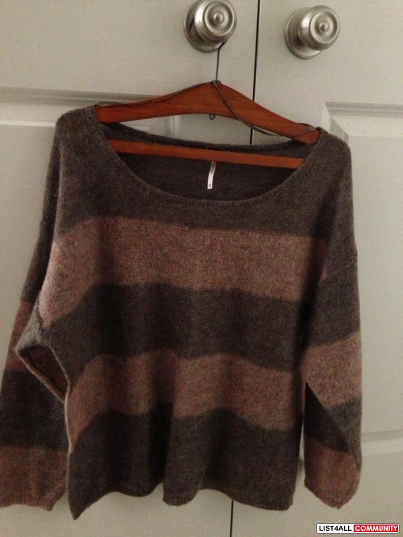 Free People - striped sweater - size XS/S