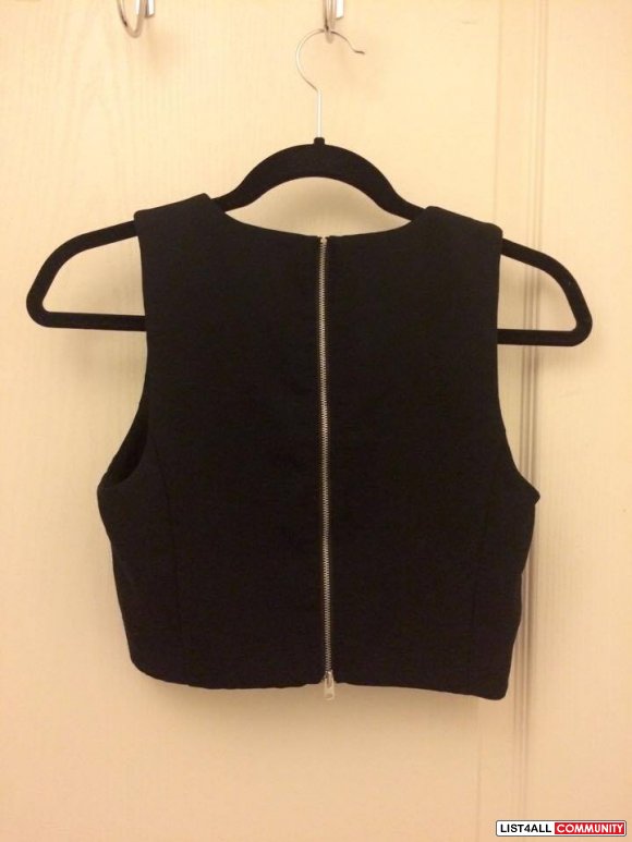 Wilfred Black Crop Zipper Tank (Fits Medium)