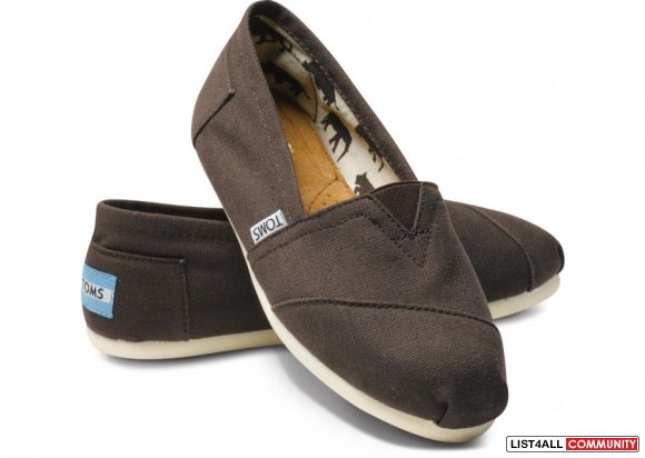 TOMS Chocolate brown- womens Size 7.5- BRAND NEW