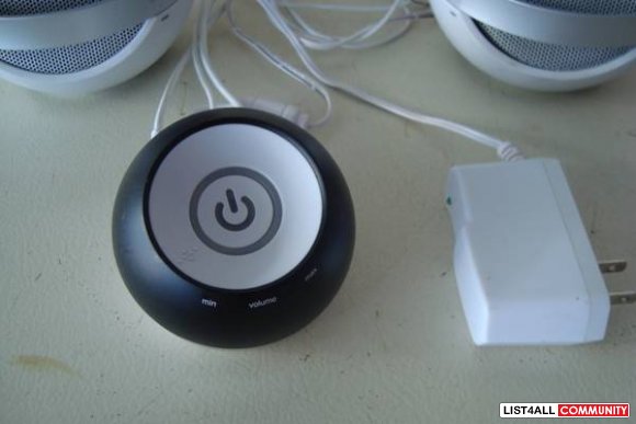 speakers perfect condition $20