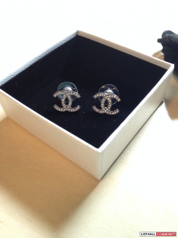 Reduced Price Authentic Chanel Cc Earrings Retail Therapy Reduced Price Authentic Chanel Cc Earrings