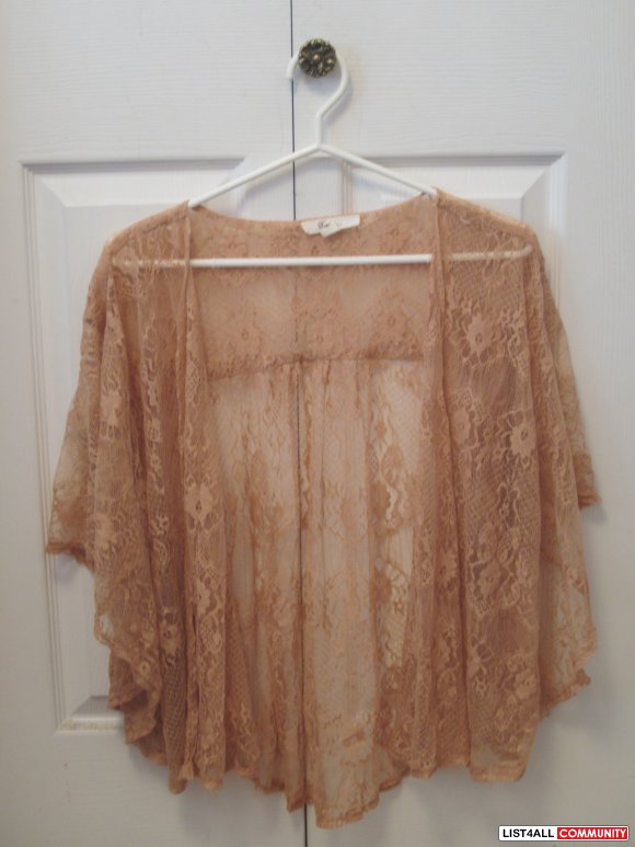 Forever 21 Lace Cardigan / Kimono