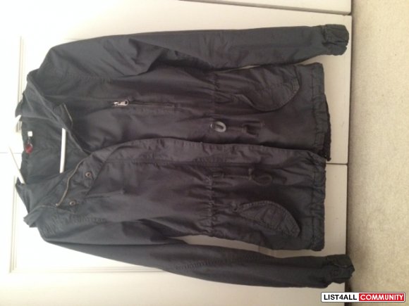 Aritzia trooper like H&M grey jacket