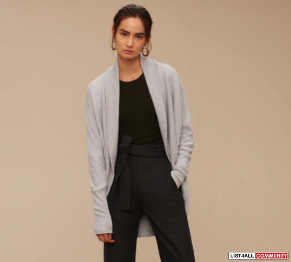 Aritzia Wilfred Diderot Cocoon Sweater Size S