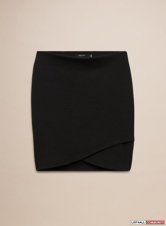 Aritzia Talula Primrose Skirt Size XS