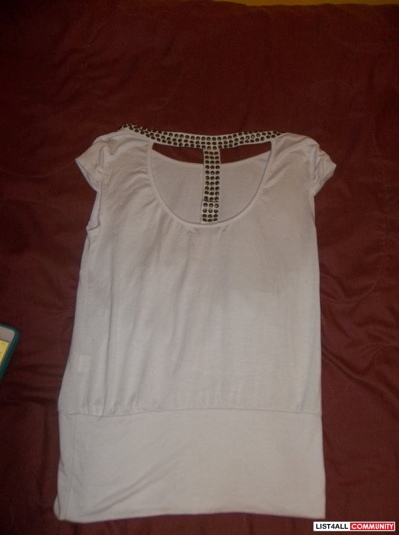 Gladiator style top. Size Small. Brand new.