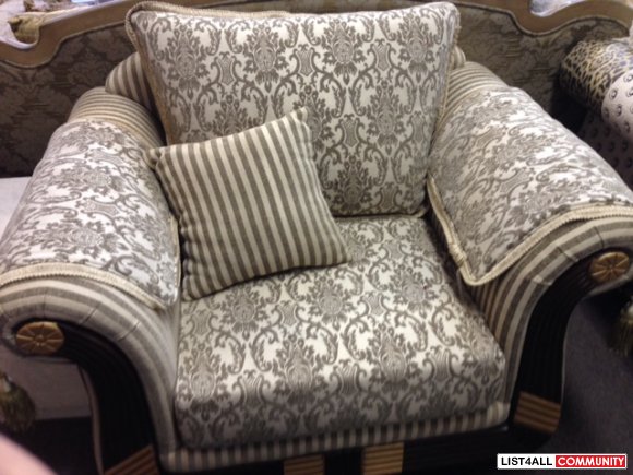 Exquisite Sofa & loveseat and Chair Set