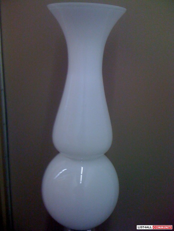 Stand Up Glass Vase