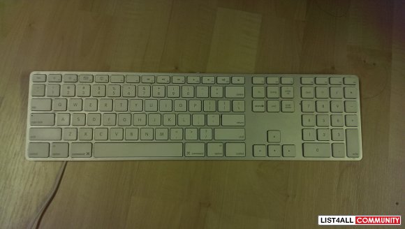 Wired Apple Keyboard