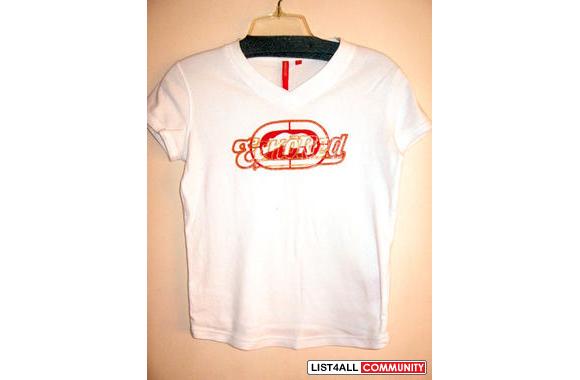 ECKO RED&nbsp;WHITE V-NECKWhiteWorn twice Still in