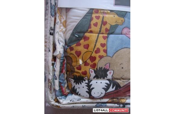 New NOAH'S ZOO 3-Piece CRIB BEDDING SETThe little 