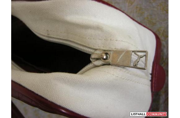 Puma handbag/pursevery roomy and sporty