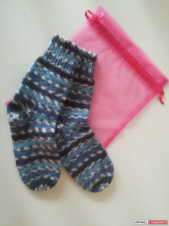 NEW Handmade knitted preemie socks