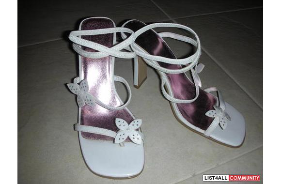 "Spring" from Transit Sandle&nbsp;-&nbsp