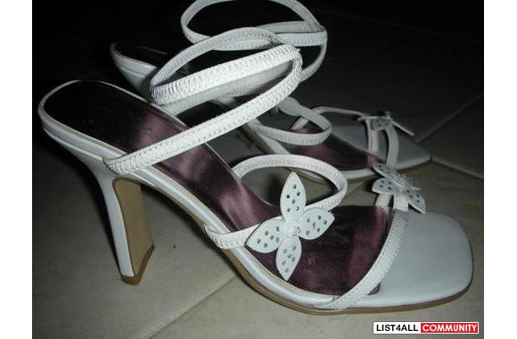 "Spring" from Transit Sandle&nbsp;-&nbsp