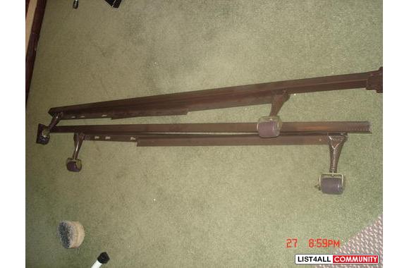Bed rail frame  with Rollers use for  queen /doubl