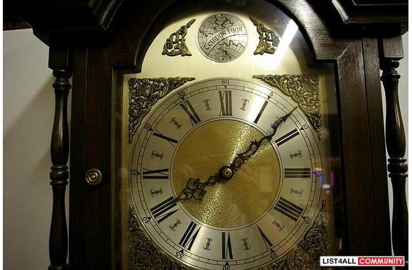 "Tempus Fugit" Grandfather wall chimes clock winding chain marka ...