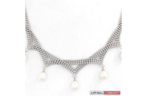 Amazing Brand New&nbsp;Genuine Freswater Pearl Nec
