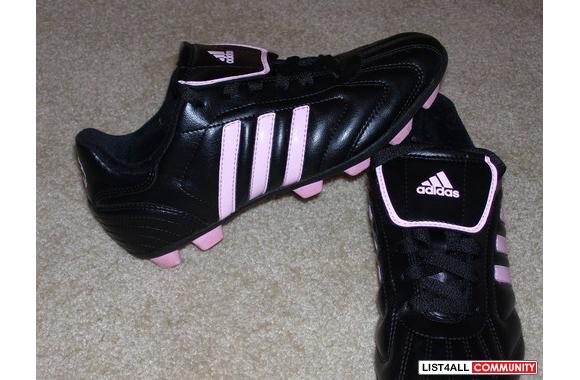 Brand NewGirls Adidas Soccer CleatsPink stripes an