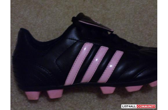 Brand NewGirls Adidas Soccer CleatsPink stripes an