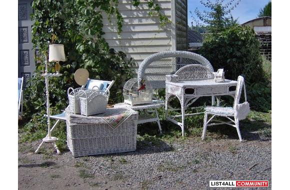 Vintage white wicker suite includes single headboa
